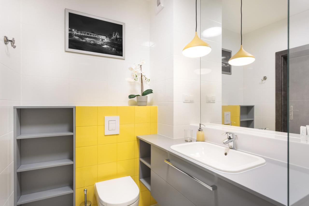 H2 Apartment- Gasiorowskich 4 - Parking Podziemny - Self Check In 24H - Mtp Targi - Pkp - Sklep Netto W Budynku Poznań Eksteriør billede